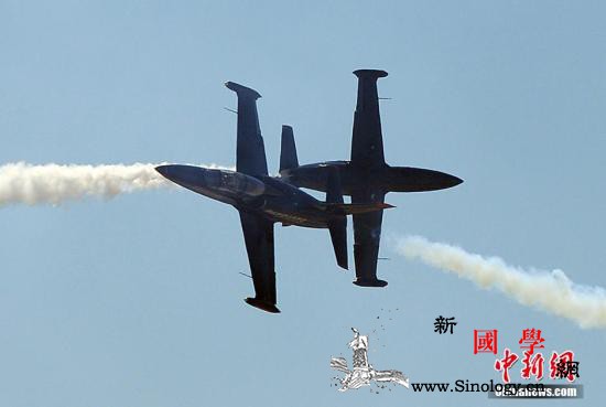 美国空军一F35战机在训练中坠毁未造_格林-美国-战机-