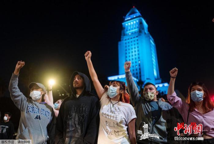 抗议升级！特朗普批应对官员无能或出动_明尼苏达州-利斯-抗议-