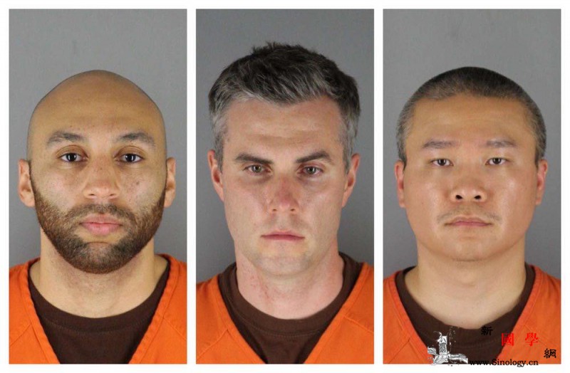 美国弗洛伊德案另外3名涉事警察出庭受_弗洛伊德-托马斯-画中画-