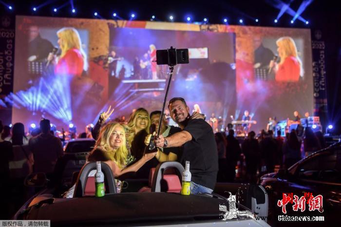 希腊酒吧无视防疫措施举办千人派对遭重_雅典-希腊-派对-