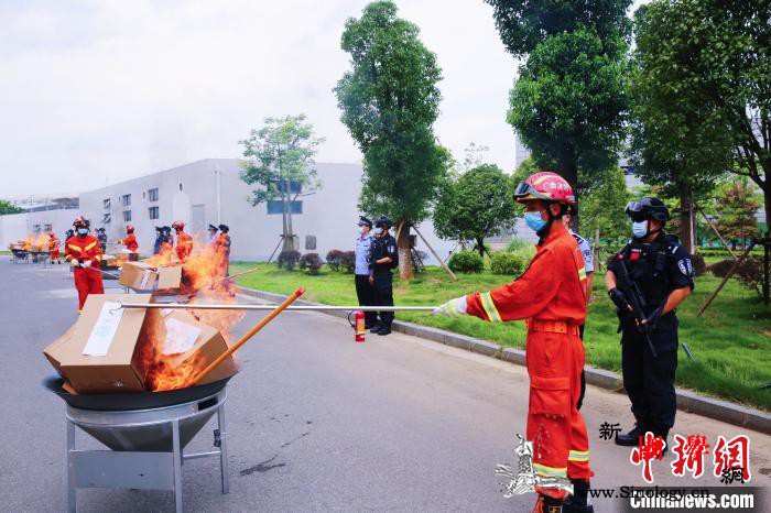广西公开销毁dupoison品逾千公_柳州市-广西壮族自治区-柳州-