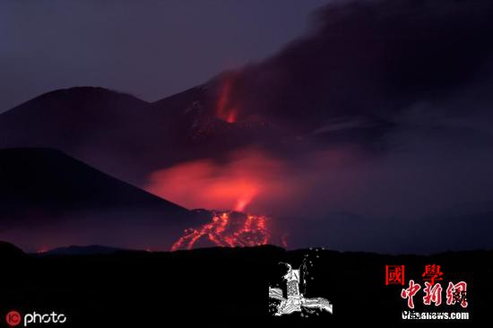 意大利埃特纳火山喷出火山灰云尚未影响_卡塔尼亚-西西里岛-火山灰-