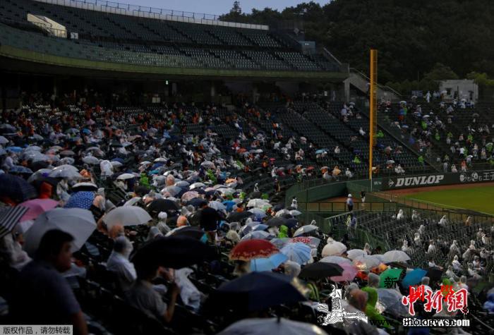 日媒：日本政府决定9月起放宽外国人再_神户-日本-棒球-