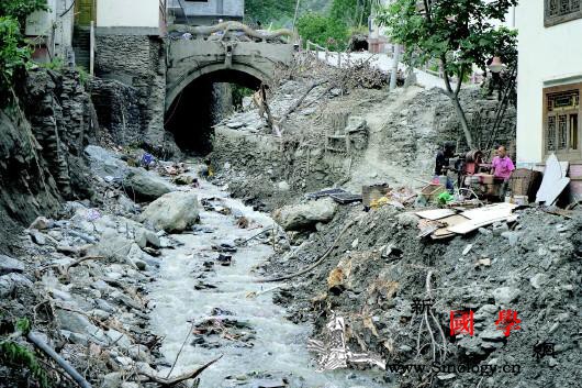 隐患点多面广“千河之省”如何破解山洪_岷江-泥石流-山洪-