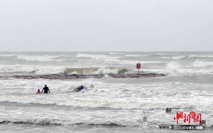 四级飓风“劳拉”在美国路易斯安那州西_路易斯安那州-得克萨斯州-劳拉-
