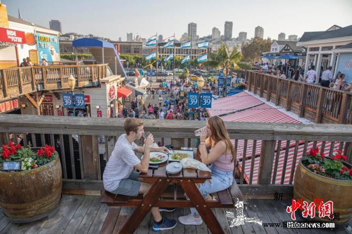 单日30.7万！全球新增新冠确诊创纪_单日-法国-美国-