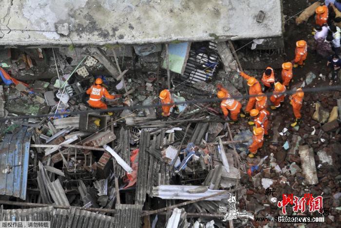 印度西部建筑物倒塌事故已致16人亡系_搜救-印度-倒塌-