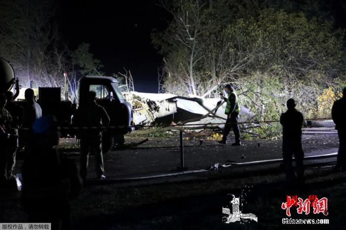 乌克兰军机坠机致26死当局宣布9月2_乌克兰-坠机-坠毁- ()