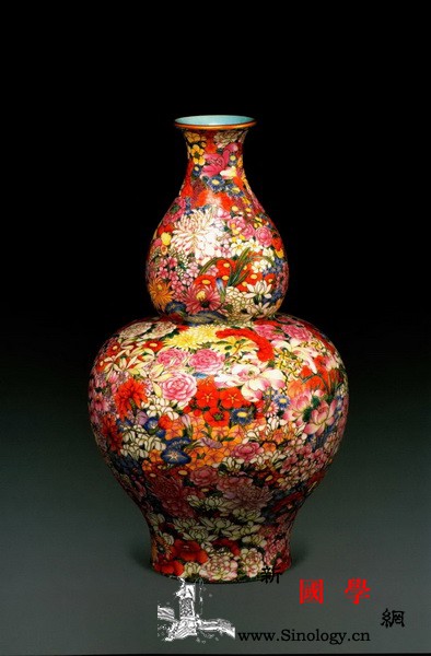 中国古代瓷器艺术展_摇铃-纹饰-青瓷-青花-