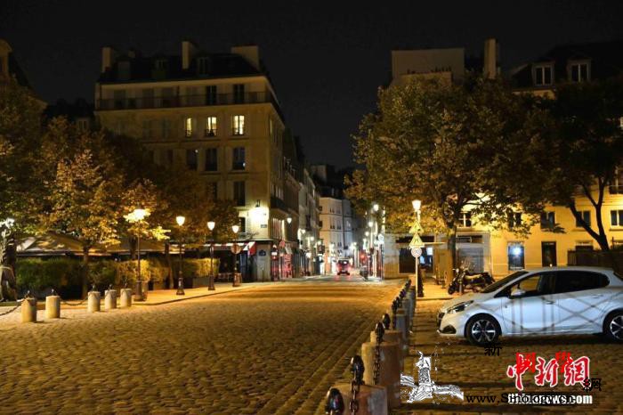 法国巴黎教师被杀案：已有15人被拘留_宵禁-法国-拘留-