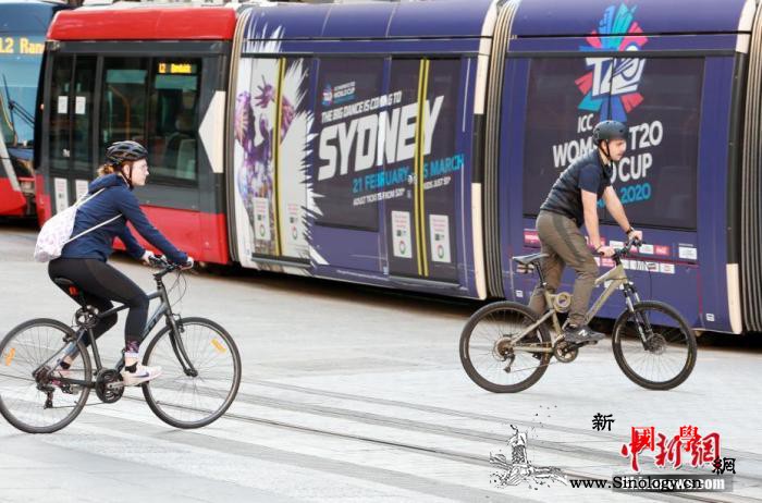 悉尼公共交通系统戴口罩者数量锐减引政_悉尼-澳大利亚-公共交通-