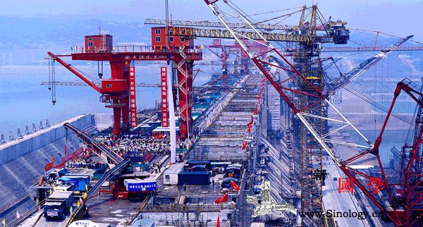 三峡工程如何突破技术难题？_船闸-导流-截流-