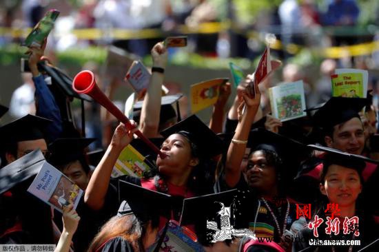 哈佛大学在招生歧视亚裔案中再胜诉最高_最高法院-哈佛大学-亚裔-