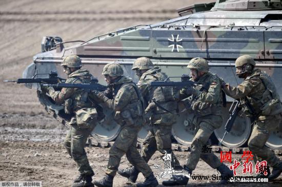 特朗普或将下令从阿富汗撤军北约秘书长_北约-阿富汗-士兵-