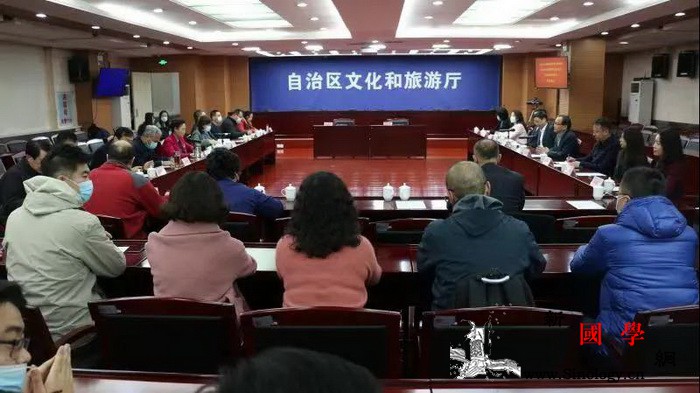 推动人才队伍建设全方位讲好新疆故事_文化-旅游-党组-签约仪式-