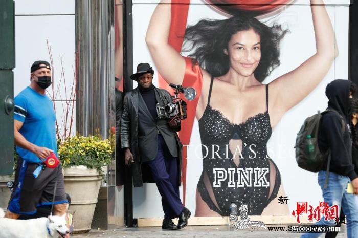 美新冠确诊超1300万人疾控中心将紧_感恩节-美国-疫苗-