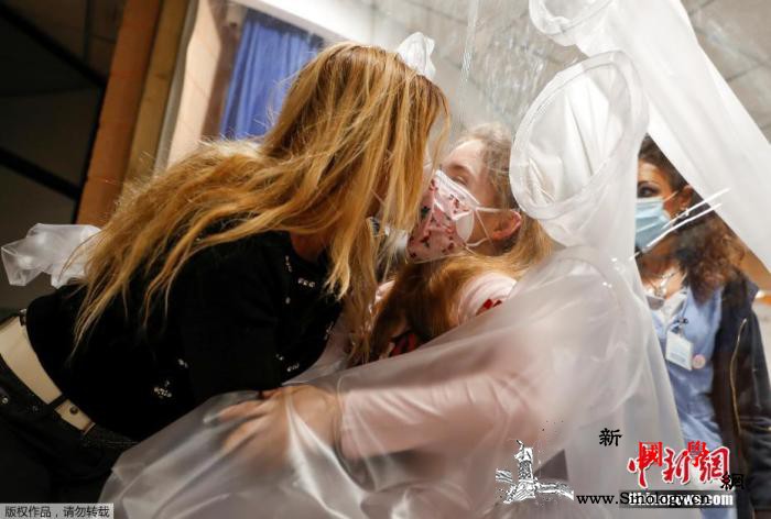 意大利新冠确诊超200万境内已发现十_拉斐尔-意大利-接种-