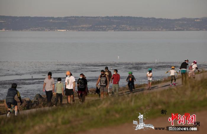 世卫组织吁确保所有风险人群均获疫苗全_英国-美国-疫情-