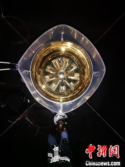 中国高海拔宇宙线观测站水切伦科夫探测_宇宙线-阵列-探测器-