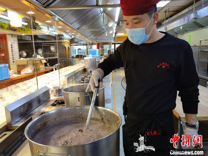 探访石家庄隔离点供餐厨房：饭菜不重样_石家庄-图为-饭菜-