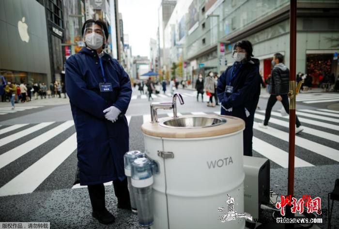 日本筹备新冠疫苗施打：老年人最早4月_银座-站在-接种-