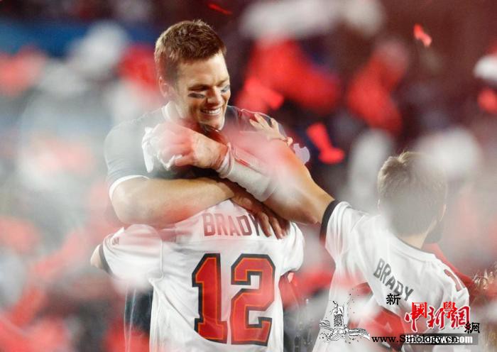 美国坦帕湾海盗队夺得第55届“超级碗_堪萨斯-布雷-汤姆-