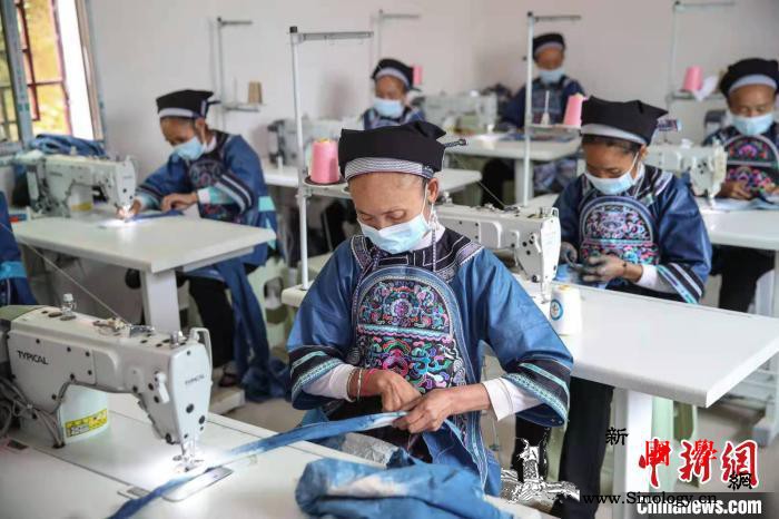 两会前瞻：这些民生新题怎么破？_互联网-脱贫-接种-