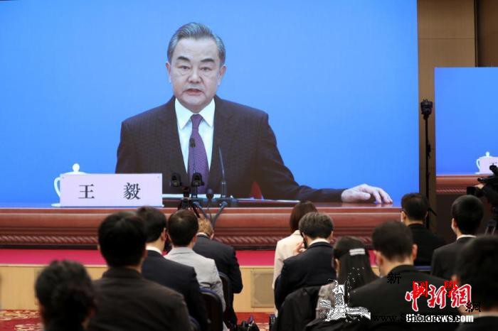 王毅：所谓新疆地区存在“种族灭绝”的_灭绝-图为-种族-