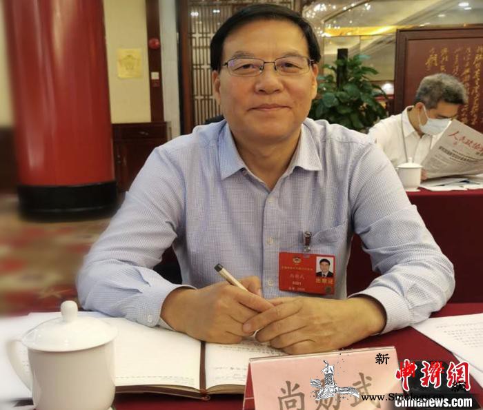 全国政协常委尚勋武：西部高校引才频现_后浪-倾斜-西部-