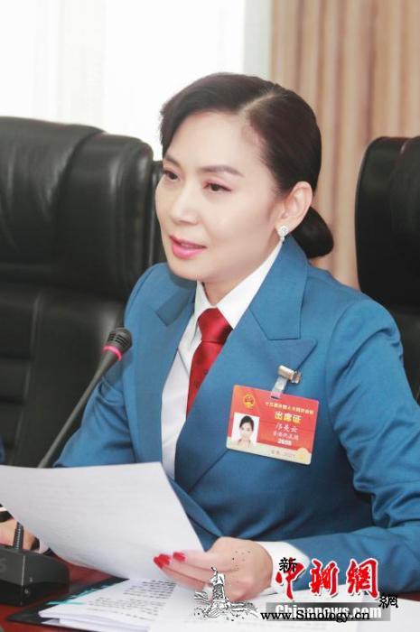 专访邝美云：“优雅生活者”要有一颗欢_优雅-美云-生活-