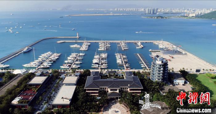 三亚半山半岛帆船港再获国际“白金五金_帆船-俯瞰-游艇-