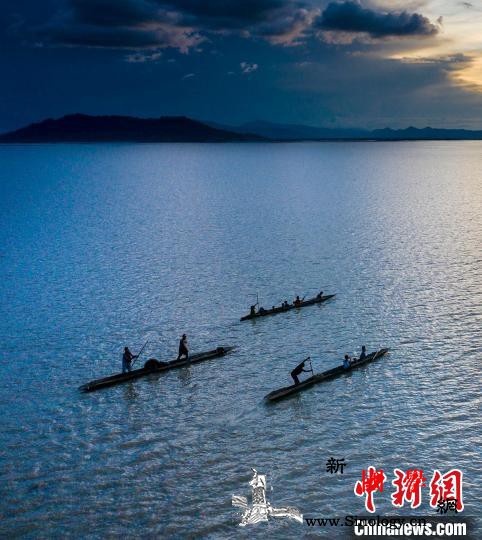 《自然》论文：人类约4.5万年前在太_巴布亚新几内亚-定居-基因-