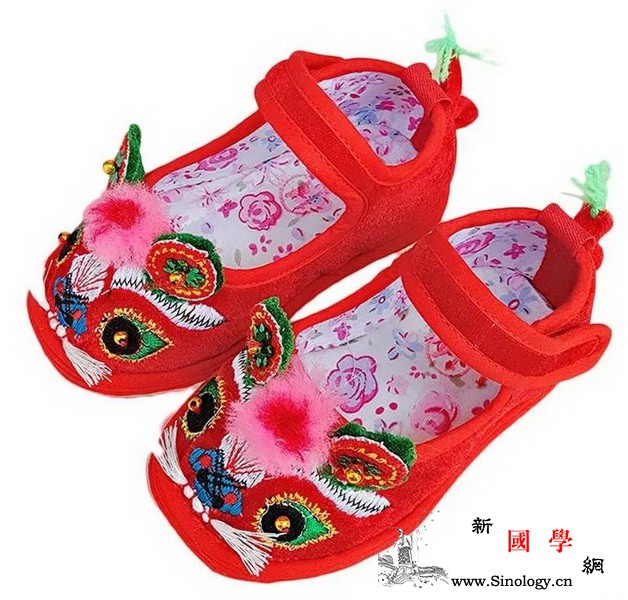 文化|虎头鞋的风俗你知道吗？_虎虎-袼褙-连脚裤-虎头-