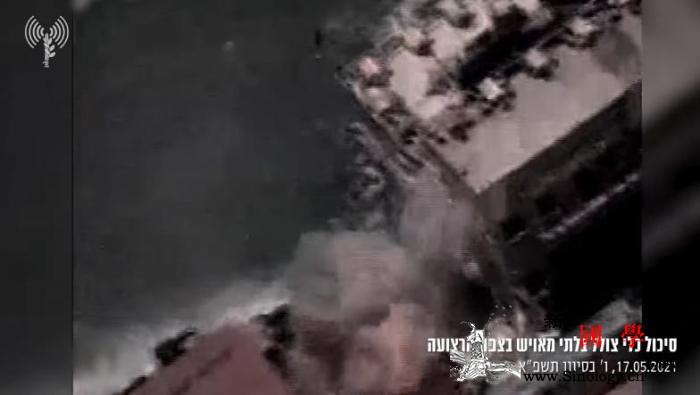 以军袭击加沙地带哈马斯一艘潜艇轰炸瞬_哈马斯-潜艇-加沙-