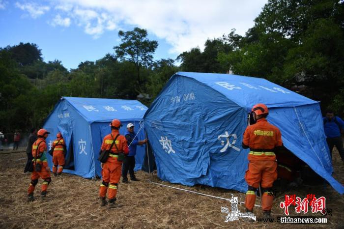 云南漾濞6.4级地震后的黎明：各色身_云南省-总队-救灾-