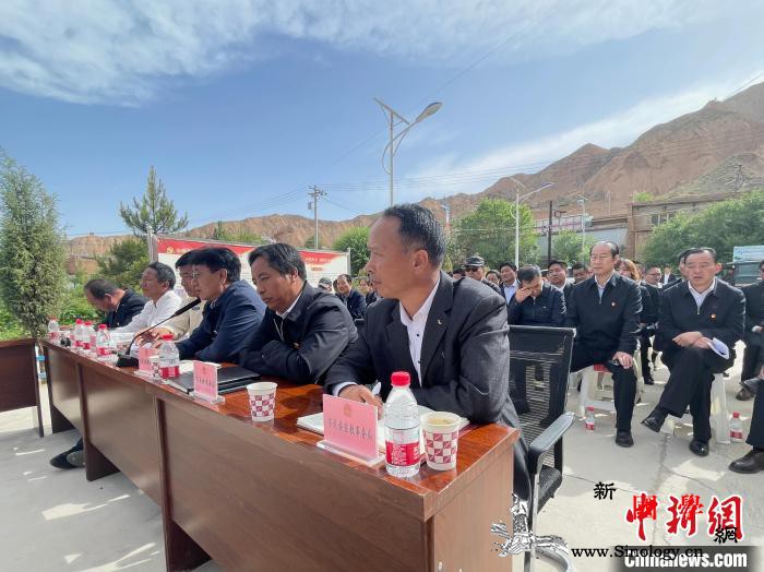 青海黄南五级人大代表同堂共议民生_同仁-交办-同堂-