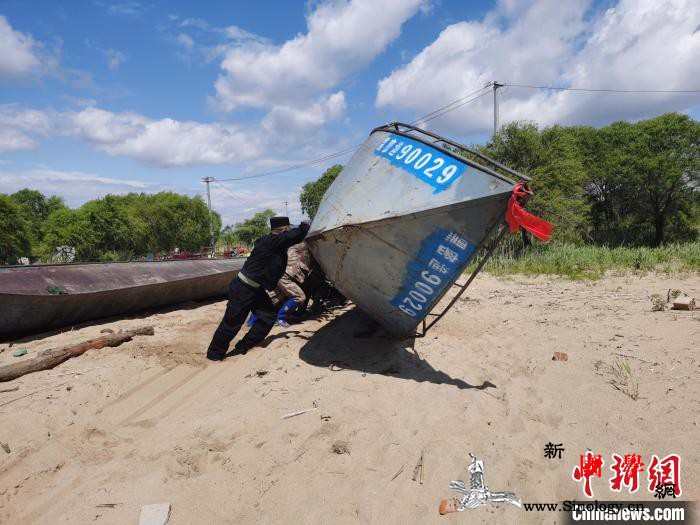 中俄最大界湖兴凯湖进入45天禁渔期_鸡西-禁渔-渔船-