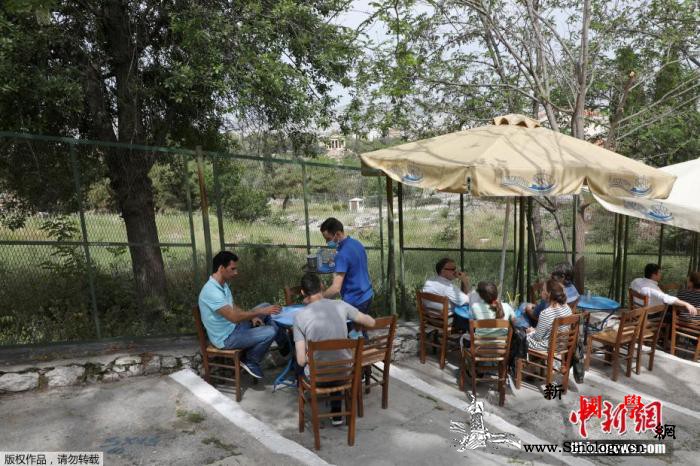 希腊警方对旅游目的地启动特殊检查严打_希腊-托里-疫情-