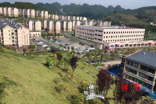 贵州探索安置社区治理：从故土难离到安_惠民-彝族-搬迁-