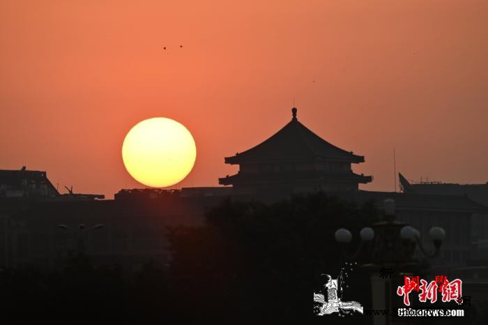 记者手记:在天安门广场感受百年大党_天安门广场-会在-北京-