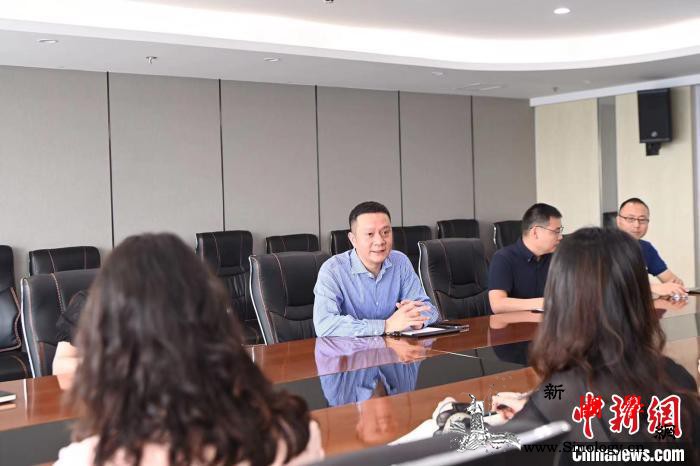 四川女婿洪清农：愿做助推川港交流的坚_香港-商会-双城-