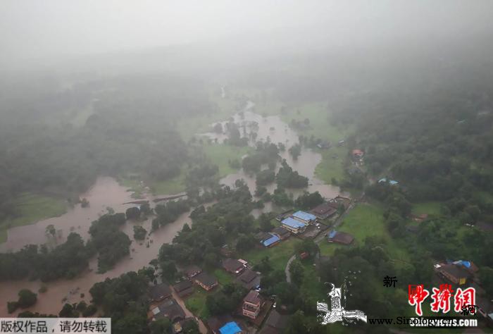 印度暴雨已致125人死亡莫迪：正向受_山体-印度-暴雨-