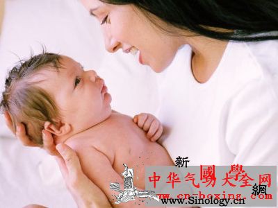 道医解说：宝宝进行药浴需要注意的事项_药浴-浴液-适用于-宝宝- ()
