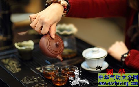 怎样选购茶叶_茶叶的选购方法_茶汤-茶叶-冲泡-红茶-