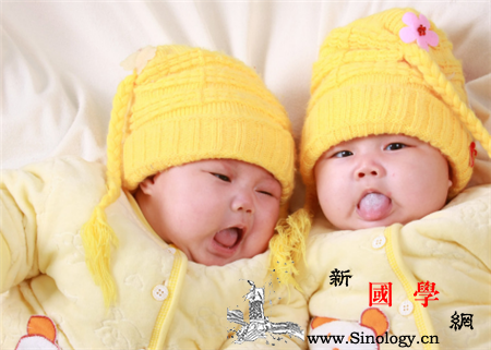 怀双胞胎容易流产吗_产前-孕期-妊娠-双胞胎-生男生女