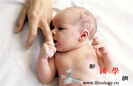 母乳喂养可提升新生儿免疫力_抗体-免疫力-免疫-母乳喂养-