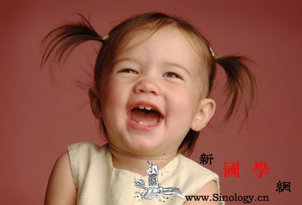 产后第一次给宝宝喂奶你会吗_哺乳期-喂奶-乳汁-母乳-