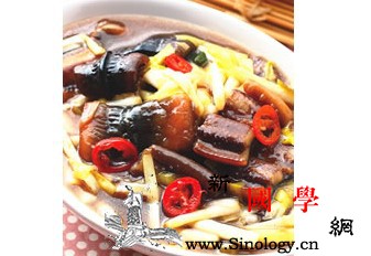 产后下奶巧吃各种鱼类_韭黄-姜丝-鳝鱼-料酒-