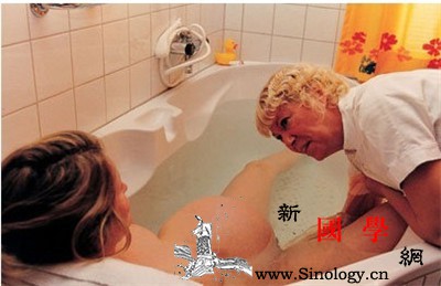 哪些孕妇不适合在水中分娩_产道-会阴-产妇-分娩-