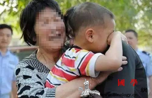 被人贩子拐走的宝宝会怎么样？如何防止宝宝被拐_拐走-贩子-父母-宝宝-